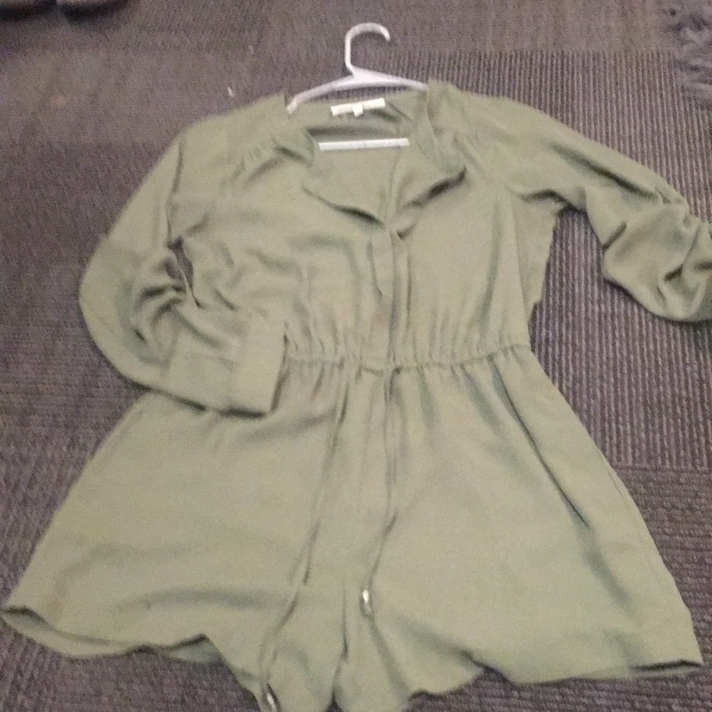 Romper - image 1